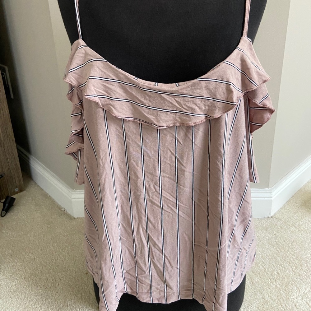 American Eagle pink and white off the shoulder top